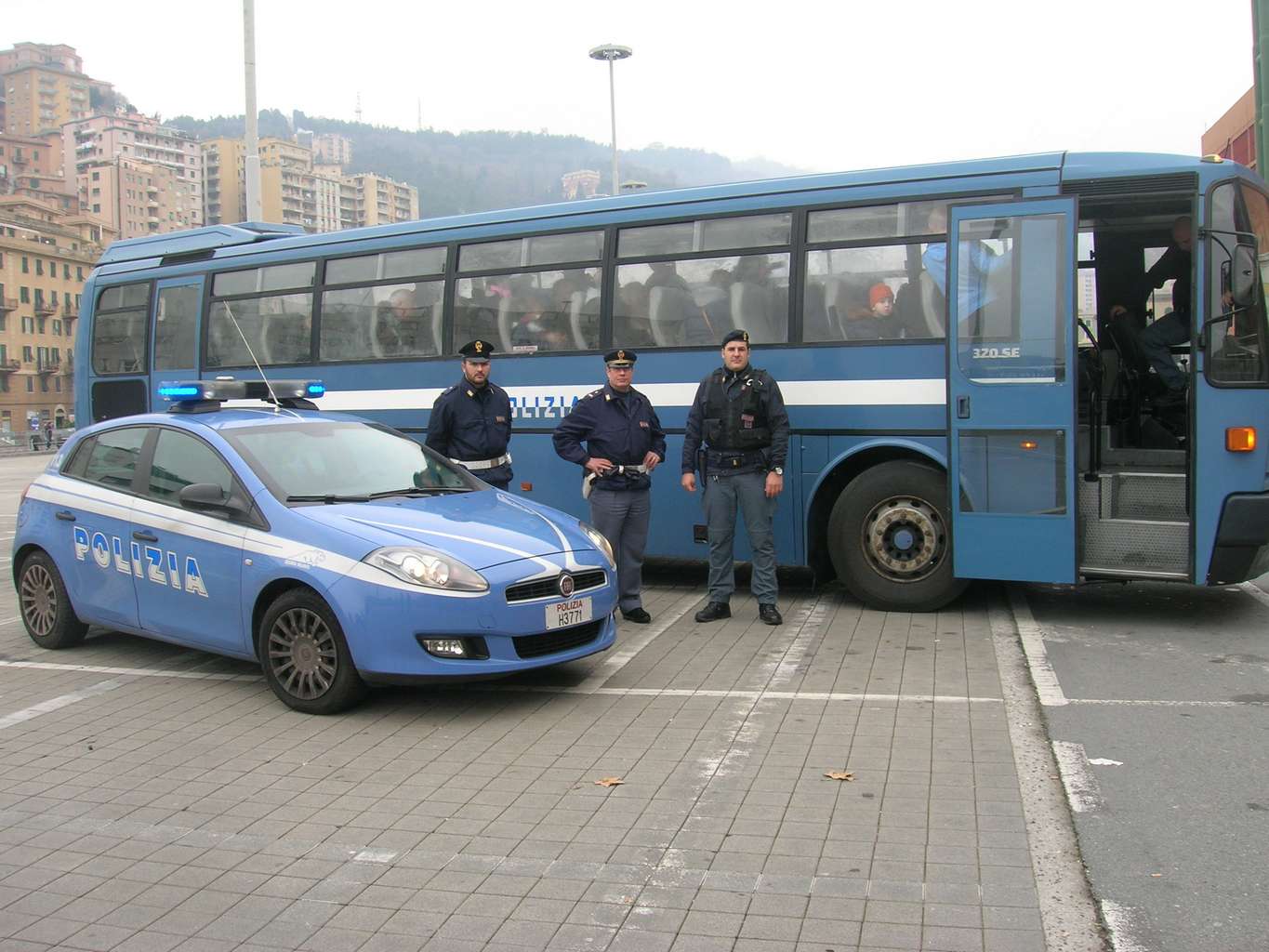 r 15 2013 01 06 alla partita.jpg