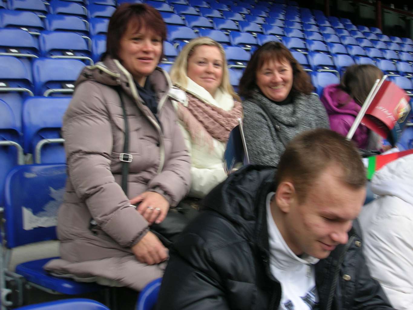 r 37 2013 01 06 alla partita.jpg