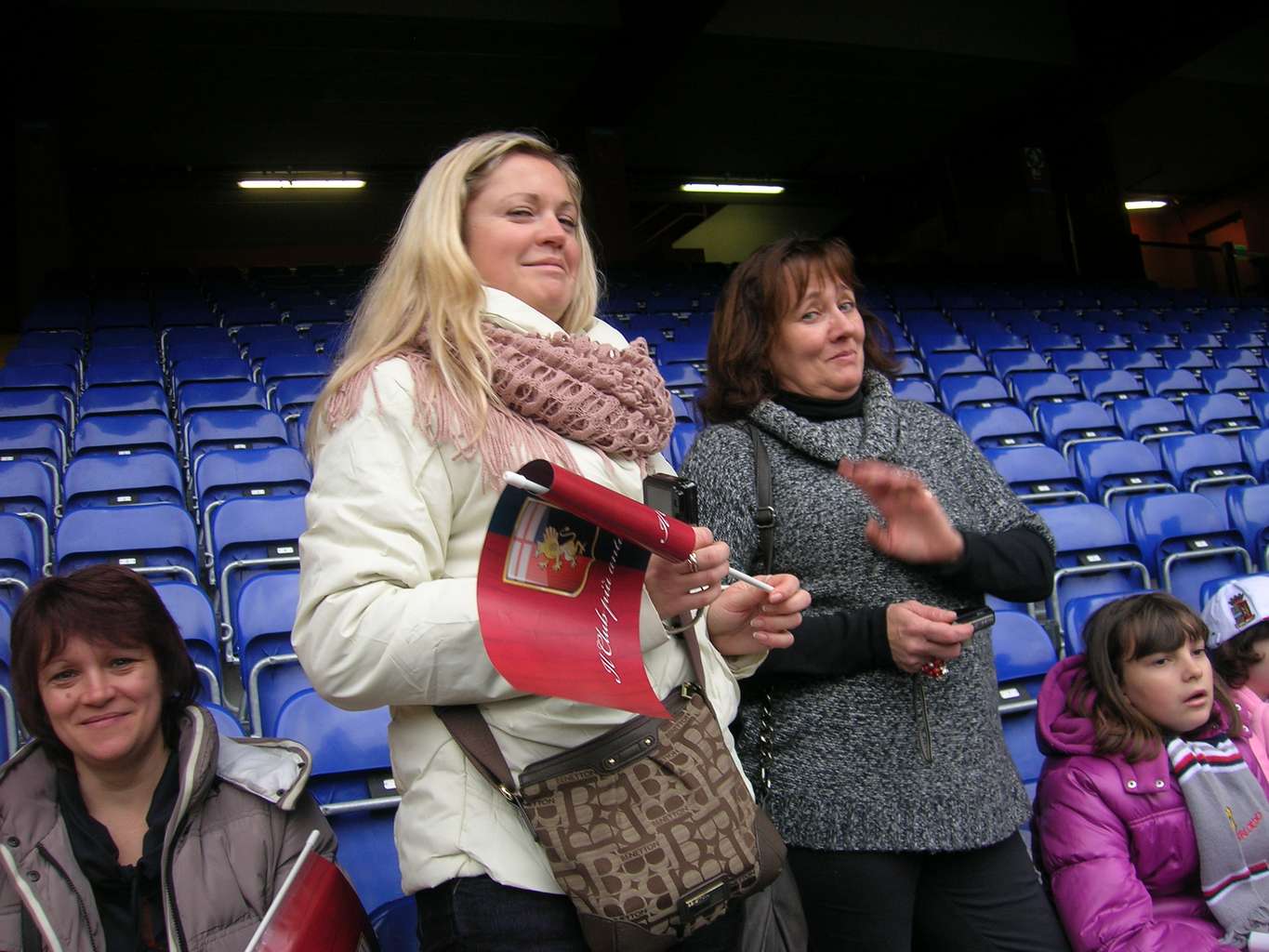 r 48 2013 01 06 alla partita.jpg