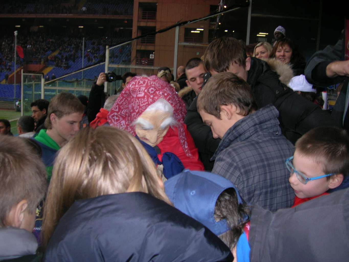 r 65 2013 01 06 alla partita.jpg